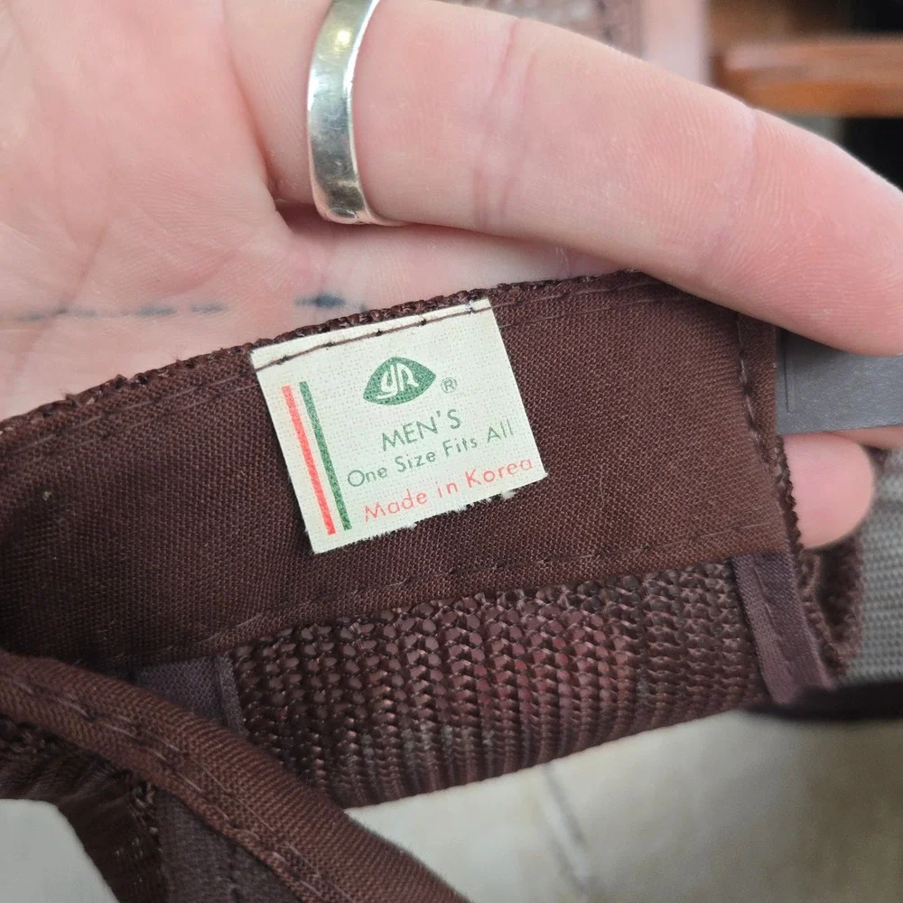 VTG Tyson Cornish Plant Hat Brown YoungAn OSFA Mesh Back Snapback‎ Trucker EUC